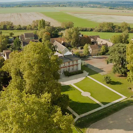Domaine De L'ardoise Landhaus